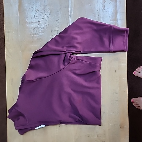 Tommy Bahama half zip shirt - Picture 2 of 4